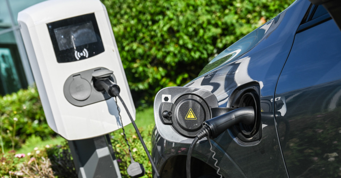 Borne de recharge voiture électrique : prix et installation